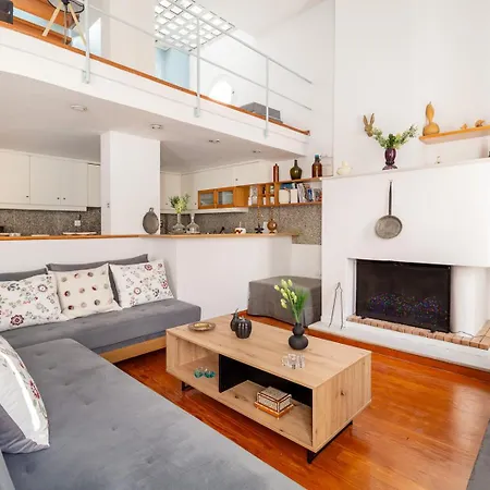Athenian Getaway In Plaka With Acropolis View By Athenian Homes Appartement Athènes