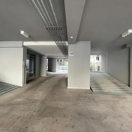 Luxury Maisonette With Shared Pool Διαμέρισμα *