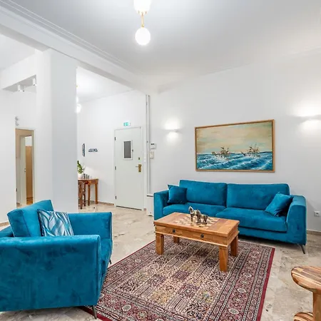 Apartment Luxury Museum Apollo *