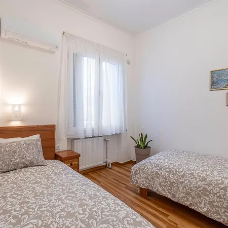 Luxury Museum Apollo Apartment Athens