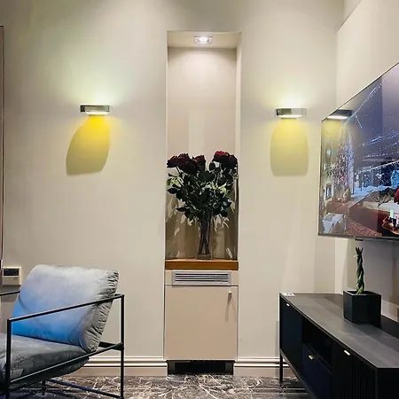 Estia Boutique