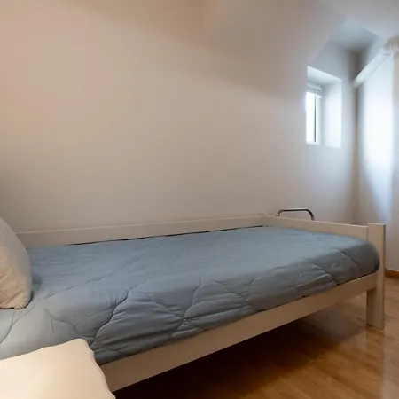 Bright, Cosy Close To Glyfada & Center Apartment *