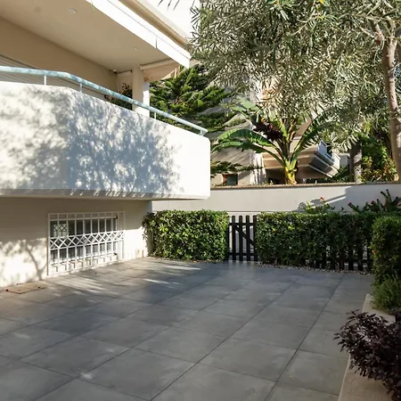 Bright, Cosy Close To Glyfada & Center Apartment *
