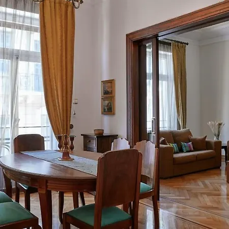 דירה Stylish Luxury In Plaka אתונה