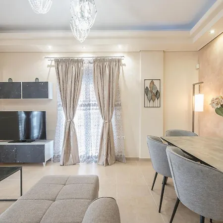 Myilios Luxury Petralona Center