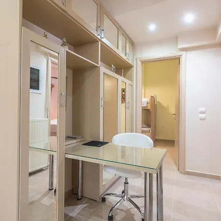 Myilios Luxury Petralona Center Apartment *