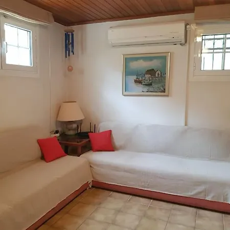 Apartment Beautiful At Glyfada