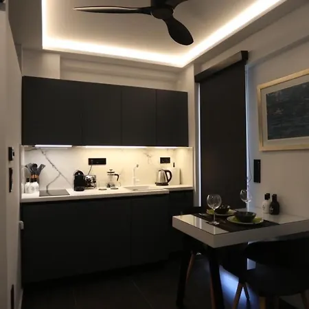 Only2suites