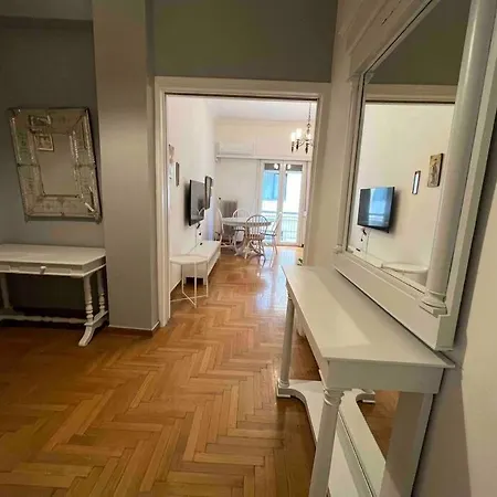 2bdr In Plaka-2 Mins Walk To Syntagma Apartment