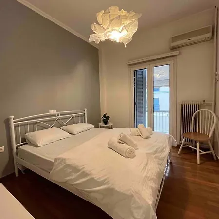 2bdr In Plaka-2 Mins Walk To Syntagma Apartment Athens