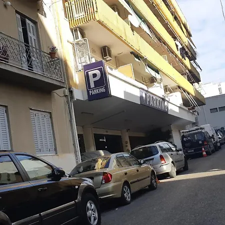 Apartment Comfortable 3rd Floor Near Metro Athens