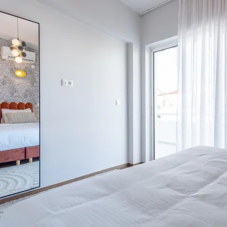 Apartment Phaedrus Living: Glyfada Seaview Luxury Penthouse *