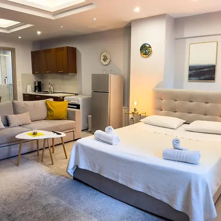Apartment Glamorous & Spacious Renovated Apartment, Syntagma, Dt *