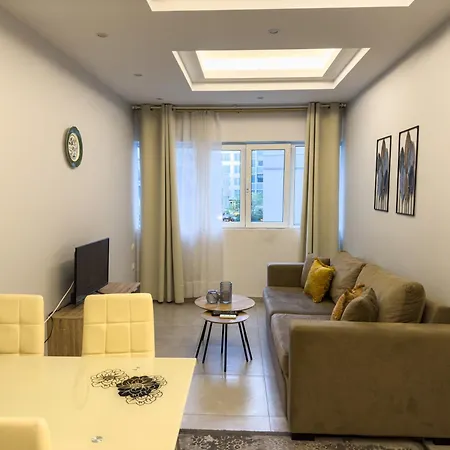 Apartment Contemporary & Spacious Renovated Apartment, Dt Syntagma, /touristic Area *