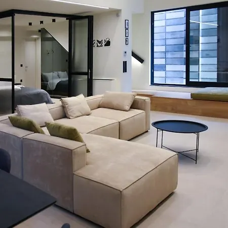 Urban Escape: A Trendsetting Getaway In Apartment *
