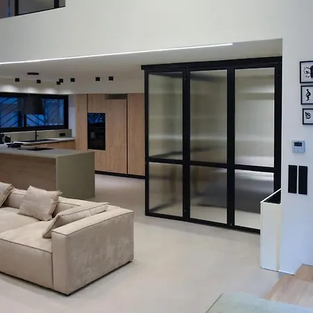 Urban Escape: A Trendsetting Getaway In * Athens