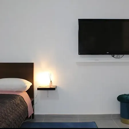Apartment Cozy In Center
