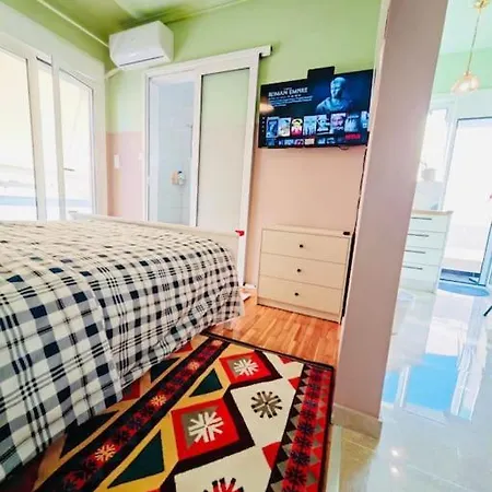 Apartment Marina Breeze Alimos Athens