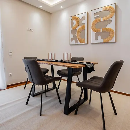 Sesilia Sea View Apartment *