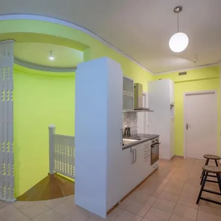 Apartment Classic Greek Elegance