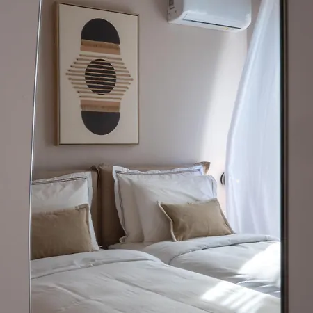 Ξενοδοχείο με διαμερίσματα Num & Lofts