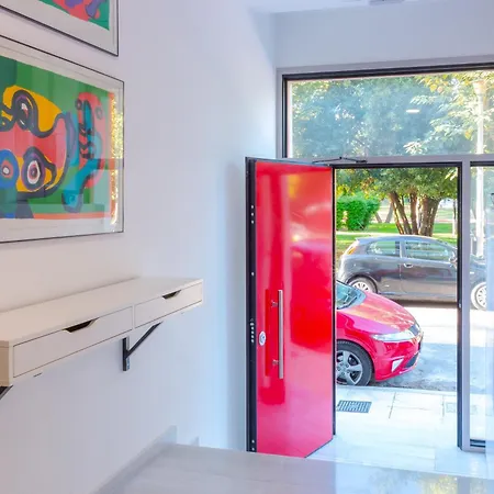 Academia By The Park Apartment Athens