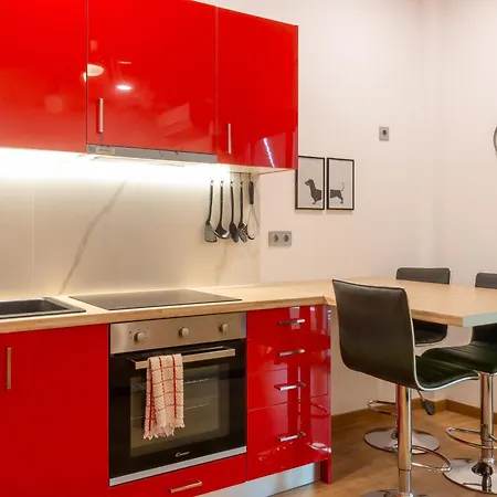 Apartment Academia By The Park *
