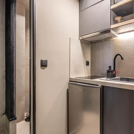 Acropolis View Apartment *