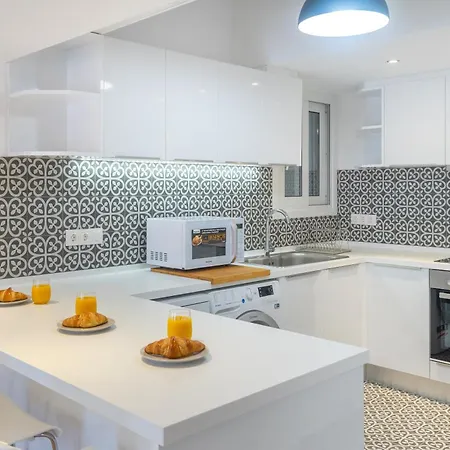 Close Acropolis View 3 Bd * Athens