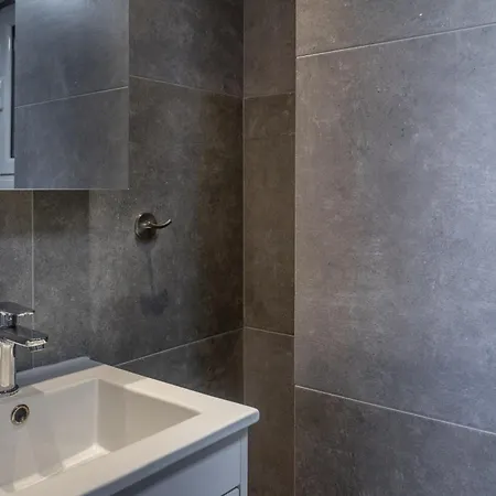 Apartment Close Acropolis View 3 Bd Athens
