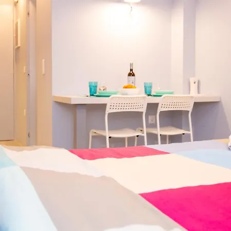 Luxury In Greek Island Style Apartment Athens