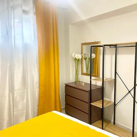 Olive Tree Deluxe Under Acropolis Hillside Apartment Athens
