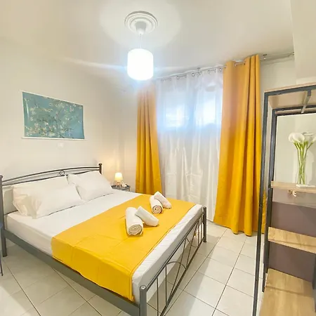 Apartment Olive Tree Deluxe Under Acropolis Hillside Athens