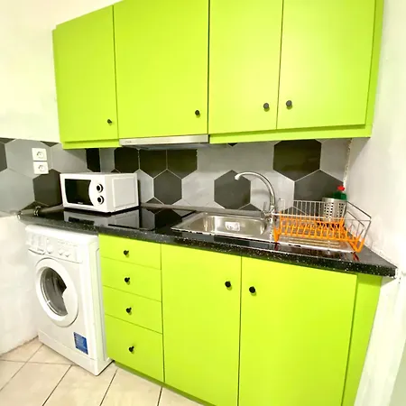 City Themis 5 Apartment *
