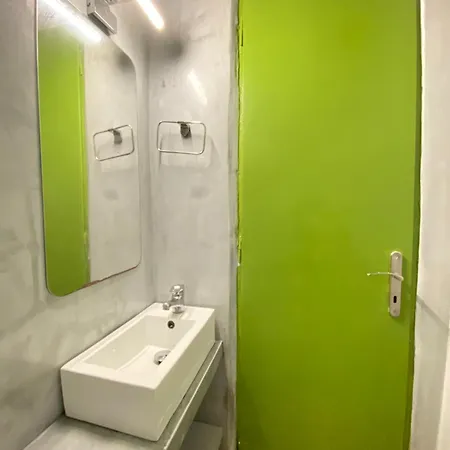 Apartment City Themis 5