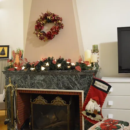 Classy Apt. Sokratous *