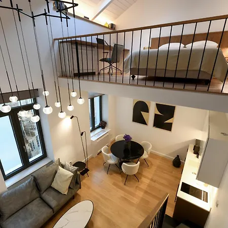 Boutique Archaeological Museum Apartment *