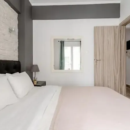 Brand New Modern Lux Close To Historical Center! *