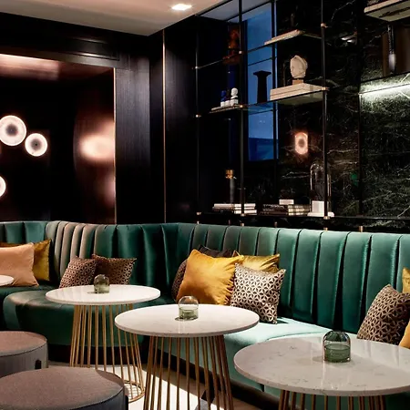 Academias Hotel, Autograph Collection