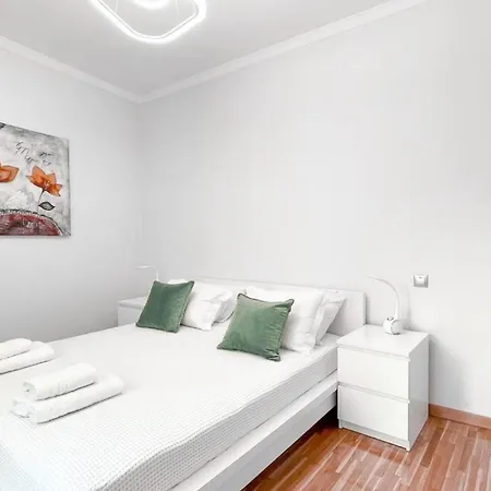 Apartment Amazing View 2br | Heart Of