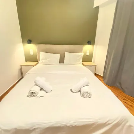 Themis 10 Athens