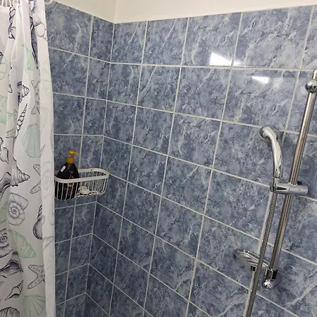 Comfortable 3rd Floor Near Metro Apartment Athens