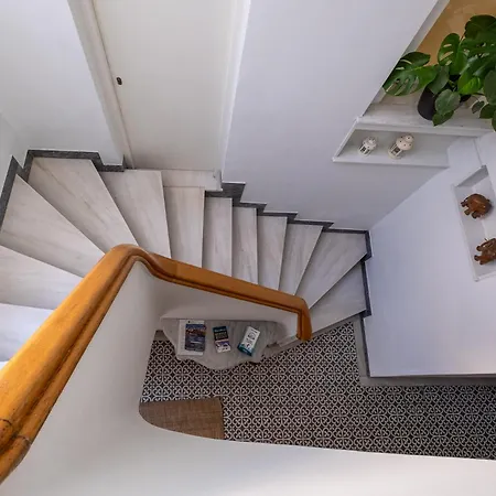 Apartment Central5 Boutique With Common Garden Next To Metro *