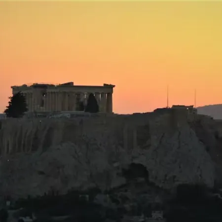 Private Bedrooms In Shared 135 Sm Center * Athens