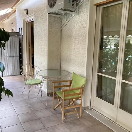 Апартаменты Filoxenia Panormou