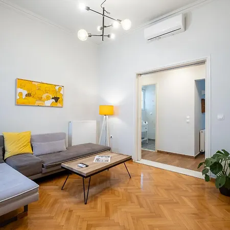 Central5 Boutique With Common Garden Next To Metro Apartment