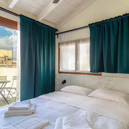 Mooeve Exarchia Apartment