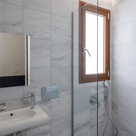 Apartment Mooeve Exarchia
