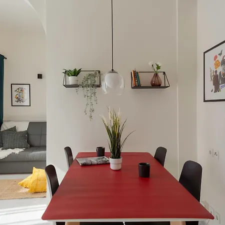 Apartment Mooeve Exarchia