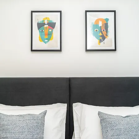 Gk Embassy Apartment
